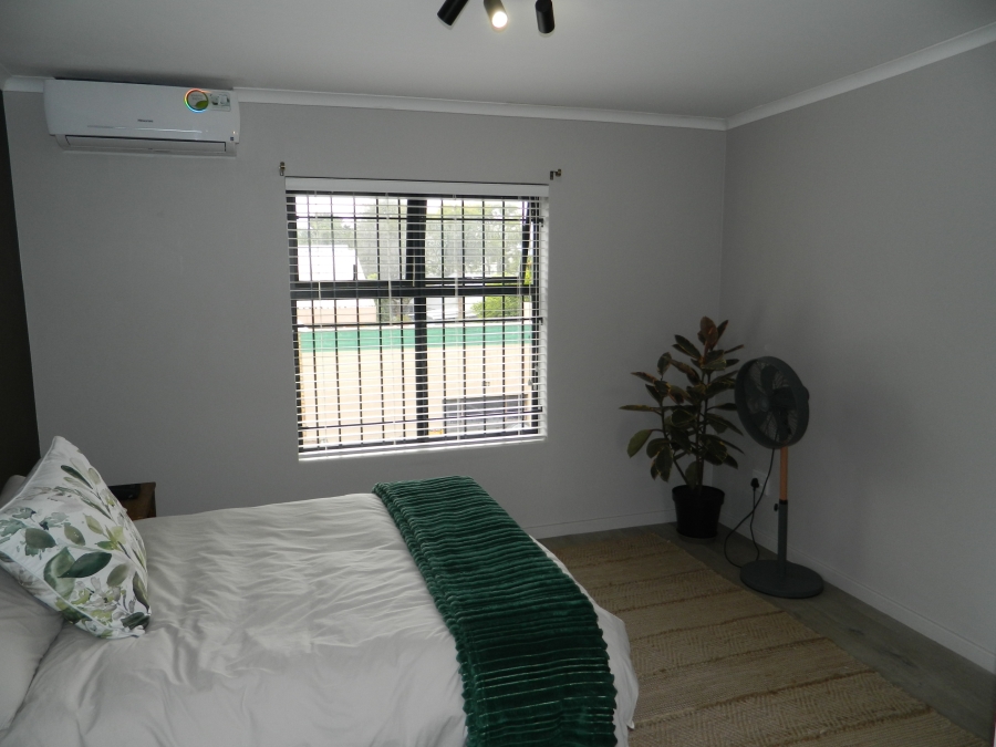 2 Bedroom Property for Sale in Paarl North Western Cape